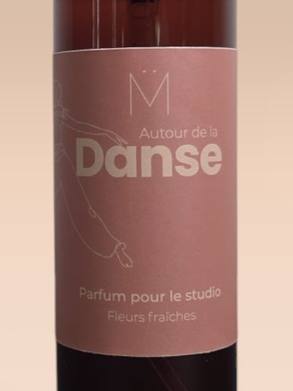 Brume pour studio de danse | Fleurs fraîches